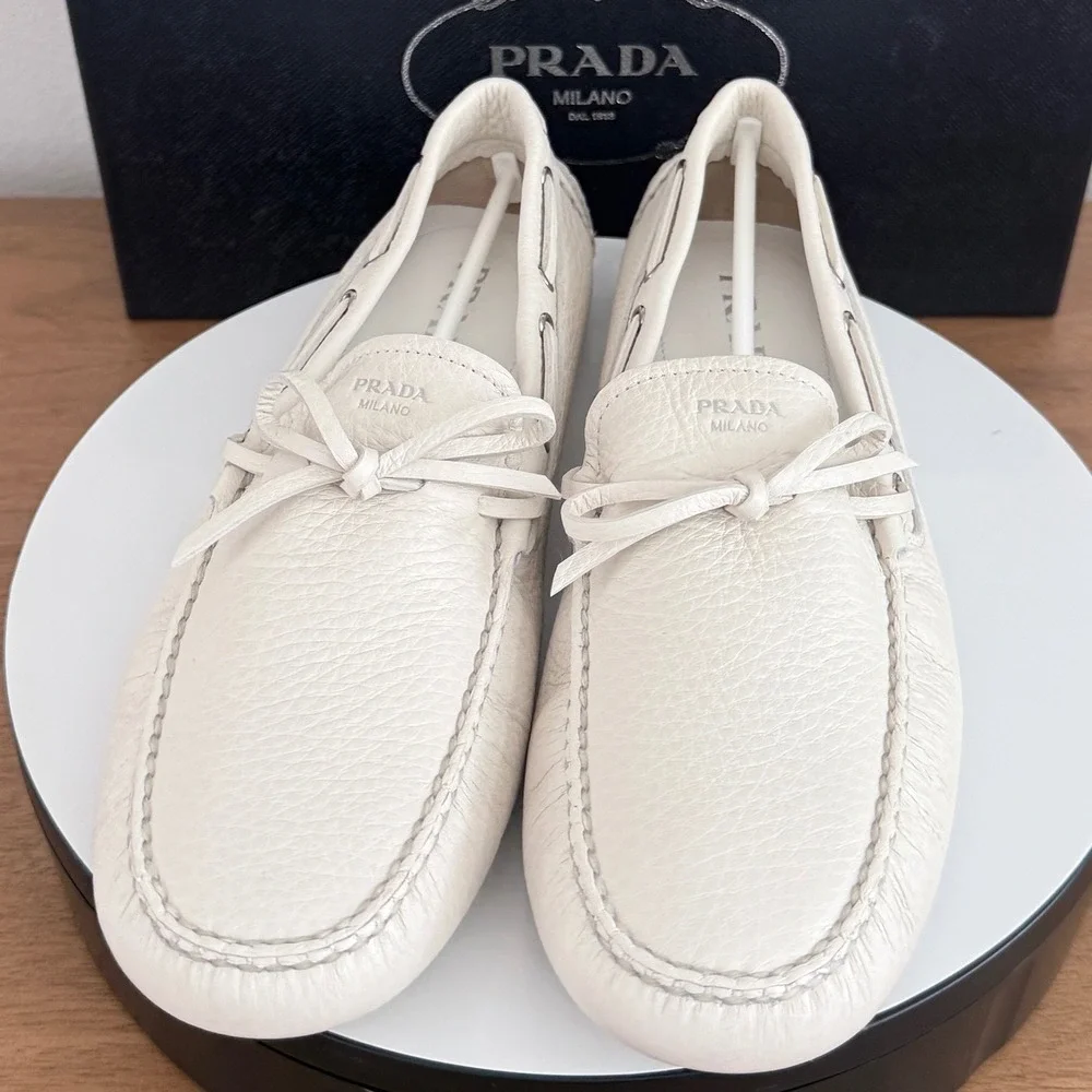 Prada Mens Bianco White Pebbled Leather Driving Loafers 2DD190 US Size 9
